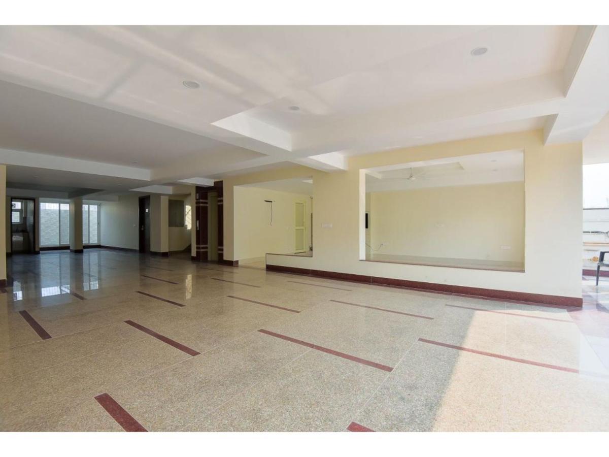 Bluo Studio5 Golf Course Road - Gym, Terrace Garden Gurgaon Exteriör bild